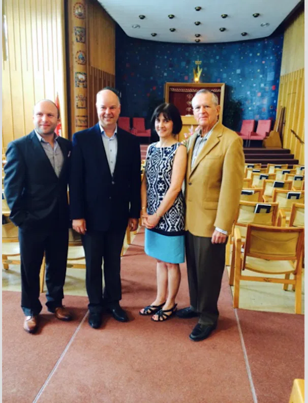 Jamie Baillie, Mrs. Baillie, Lloyd Newman and Rabbi Isenberg 2014