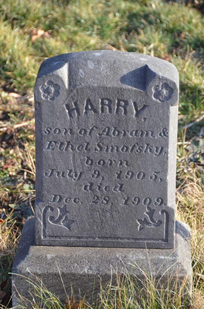 Smofsky, Harry